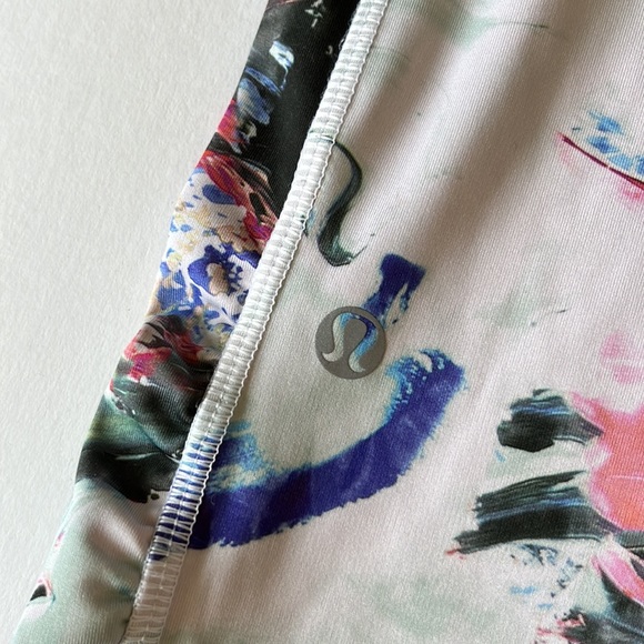 Lululemon Speed Tight Leggings - Picture 9 of 16